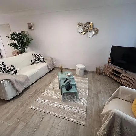 Chez Margaux Et Charline بيت للعطل
