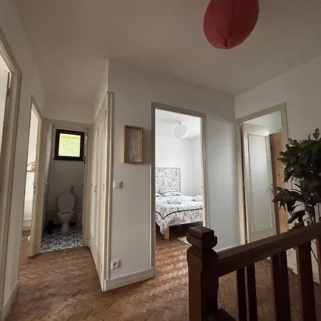 Chez Margaux Et Charline كوندوم